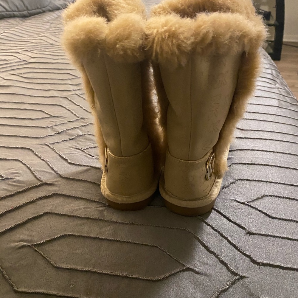Mk boots